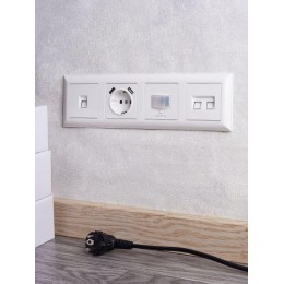 Рамка 4-м BRITE РУ-4-Бр бел./бел. IEK BR-M42-12-K01