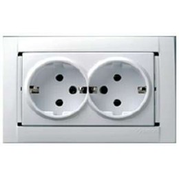 Розетка 2-м СП Simon34 16А IP20 с заземл. сл. кость Simon 34459-31