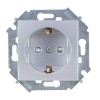 Розетка 1-м СП Simon 15 16А IP20 250В с заземл. винтов. клеммы механизм алюм. Simon 1591432-033