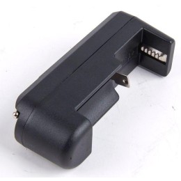 Фонарь аккумуляторный E142 CREE 3Вт фокус 3 режима 220В пластик. черн. (бокс) Ultraflash 12187