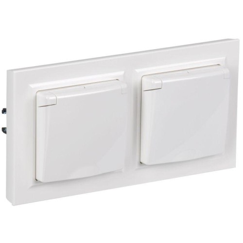 Розетка с крышкой Brite 16А IP44 РСбш10-3-44-БрБ механизм бел. в сб 2шт IEK BR-R16-16-44-2-K01-F-PRO
