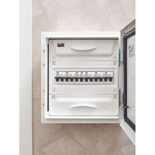 Выключатель автоматический модульный 1п B 20А M06N ARMAT IEK AR-M06N-1-B020