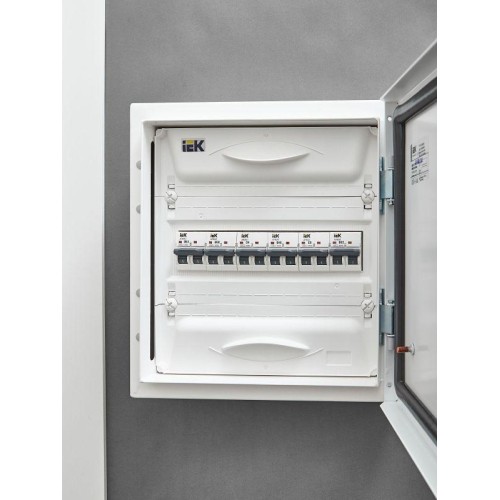 Выключатель автоматический модульный 2п C 4А M06N ARMAT IEK AR-M06N-2-C004