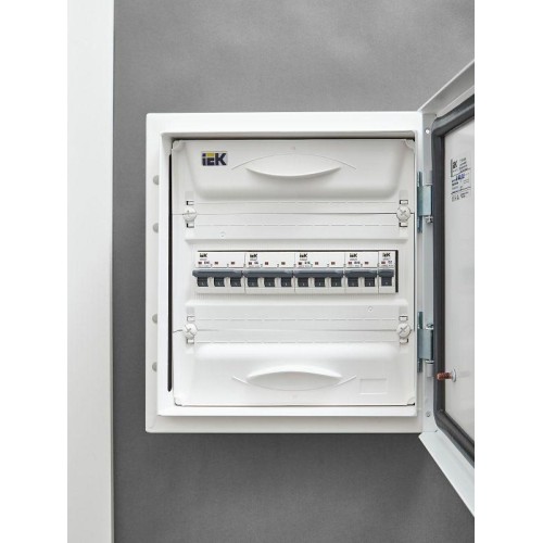 Выключатель автоматический модульный 3п B 6А M06N ARMAT IEK AR-M06N-3-B006