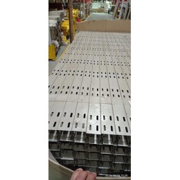 Лоток лестничный LT 100х100 L=3м S=1.0мм гор.оцинк. ASD-electric LT.1010.3010.HDZ