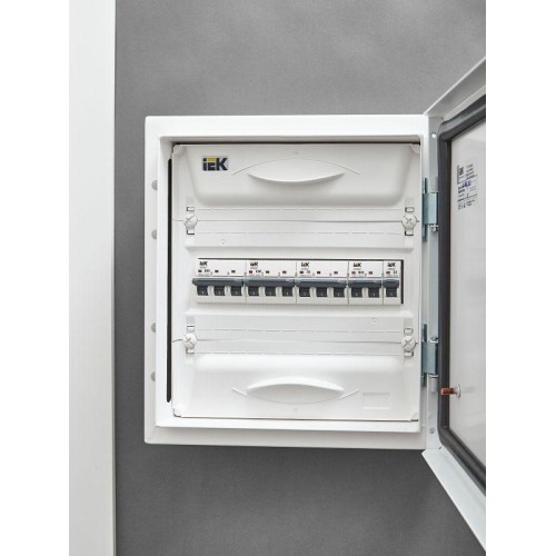 Выключатель автоматический модульный 3п C 6А M10N ARMAT IEK AR-M10N-3-C006