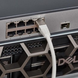 Патч-корд F/UTP кат.5e RJ45-RJ45 LSZH экранир. 2м сер. Rexant 18-8005-1