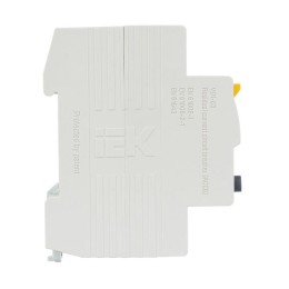 Выключатель дифференциального тока (УЗО) 2п 25А 100мА тип AC ВД1-63 KARAT IEK MDV10-2-025-100