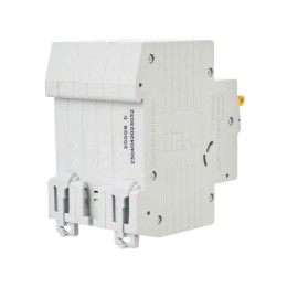 Выключатель автоматический модульный 3п D 32А 6кА ВА47-60M KARAT IEK MVA31-3-032-D