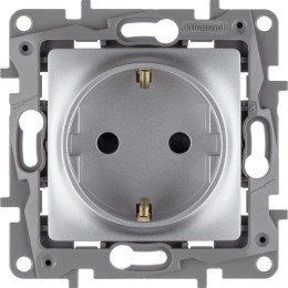 Розетка 1-м СП Etika 16А IP31 250В 2P+E с заземл. защ. шторки немецк. стандарт винтов. клеммы механи