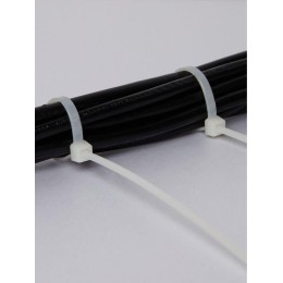 Хомут кабельный 4.8х300 нейл. бел. (уп.100шт) IEK UHH31-D048-300-100