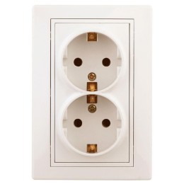 Розетка 2-м СП Plano 1-205-02 16А IP20 250В 2х2P+E Schuko сл. кость Intro Б0053916