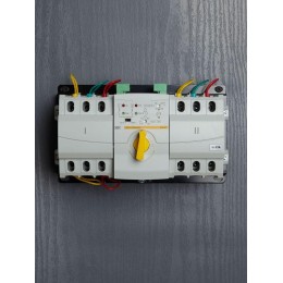 Устройство автоматического ввода резерва АВР 63А KARAT АВР-1 STANDARD модульное IEK MAT10-063