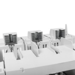 Выключатель-разъединитель УВРЭ v2 630А с доп. контактом (NO+NC) откидного типа под предохранители ПП