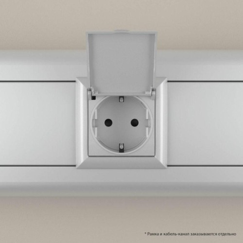 Розетка 1-м 2мод. Avanti "Закаленная сталь" 16А 2P+E защ. шторки с крышкой сер. DKC 4404012